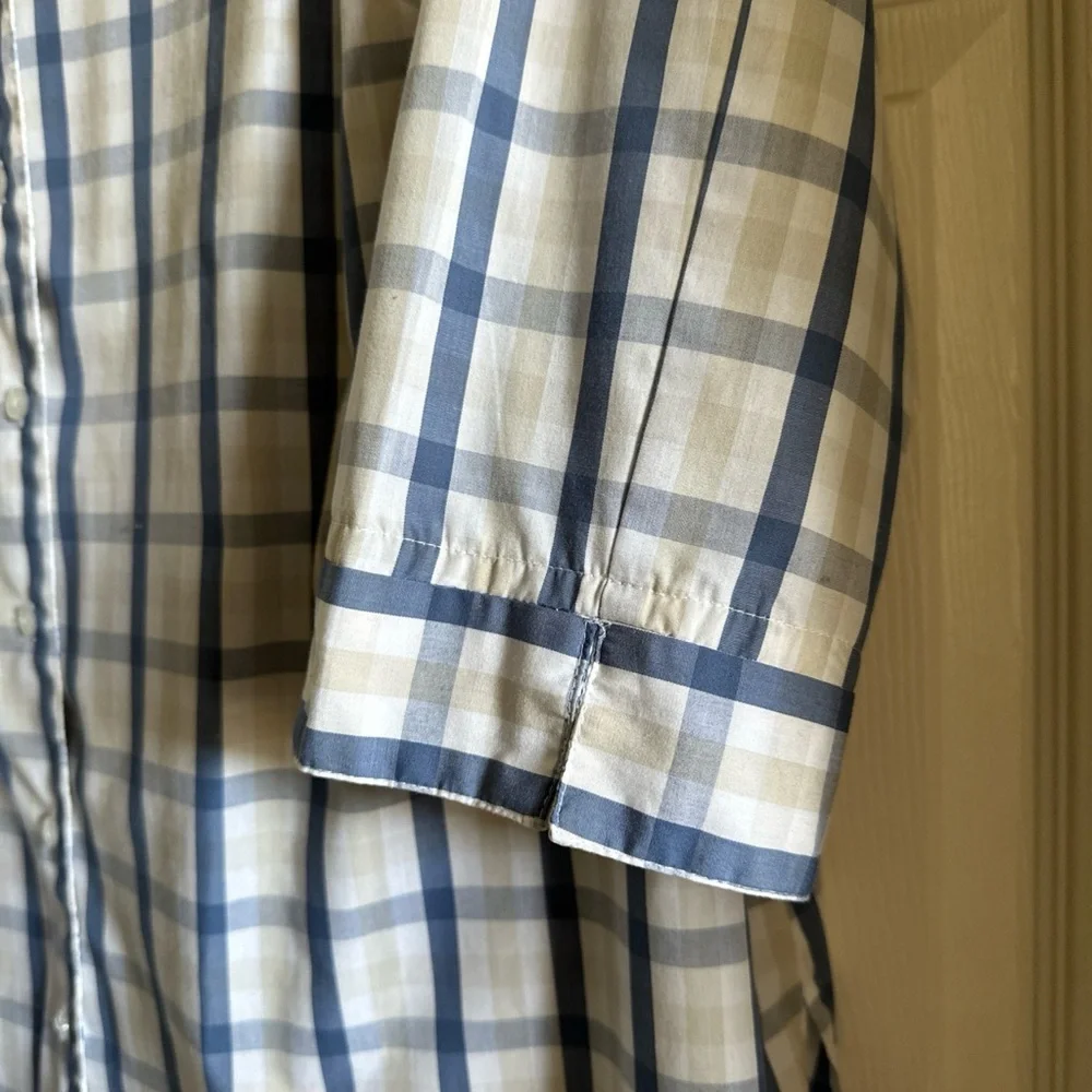 Alia woman’s button down 22W - Picture 3 of 3